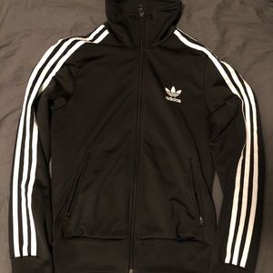 Adidas jacket size xs